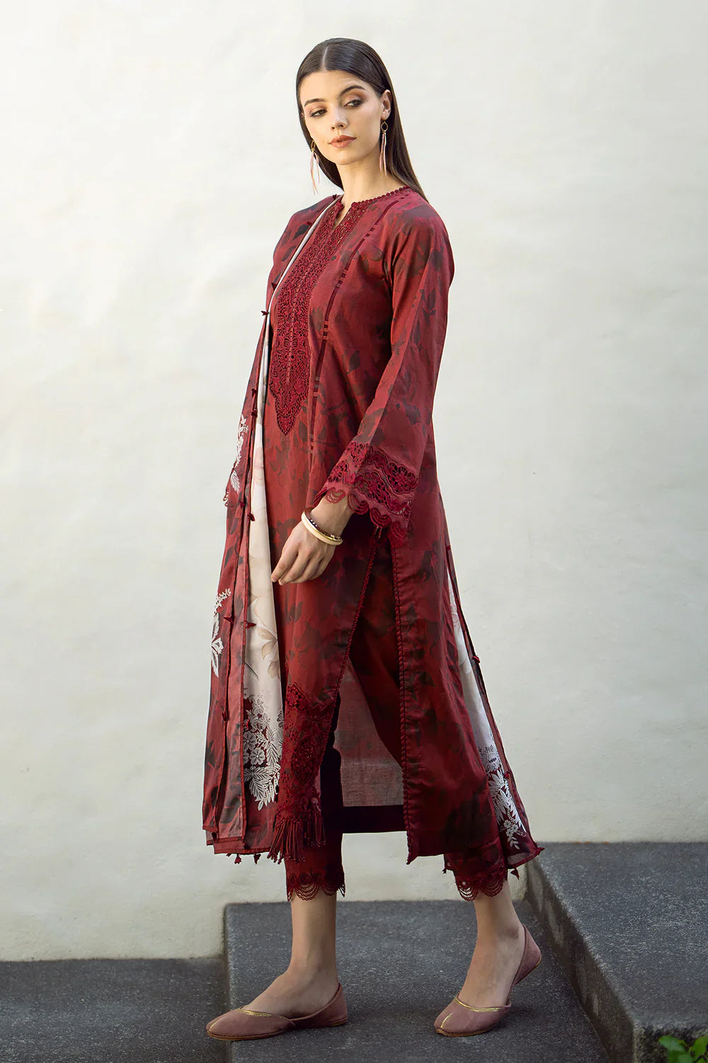 Baroque 2 pcs Printed Unstitched Lawn Suit - UF-545